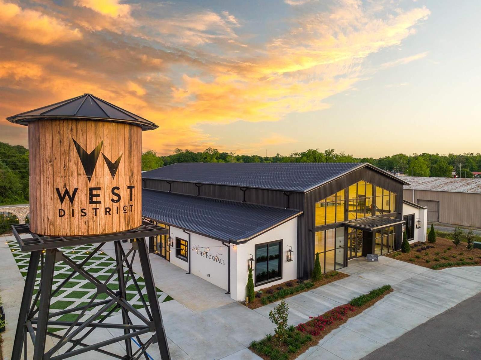 Eagle'S Landing Loft-Downtown Above Bull & Barrel Appartement Statesboro Buitenkant foto